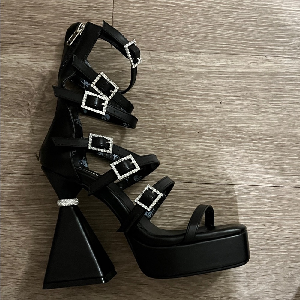 Charming Devil Heel - Black - Picture 4 of 9